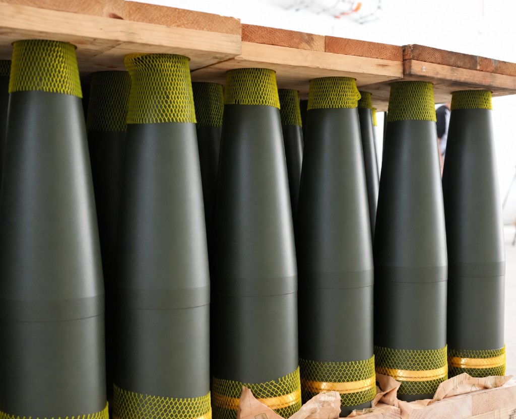 155 mm artillery projectiles in transport packaging